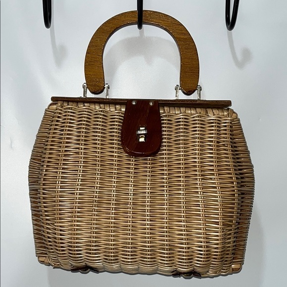 Vintage SIMON Handmade in Hong Kong Styled by Mister Ernest Wicker Basket Handba